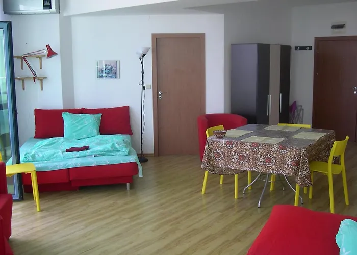 Apartment 405 Ul Rakovina,entrance E, 4 Floor *