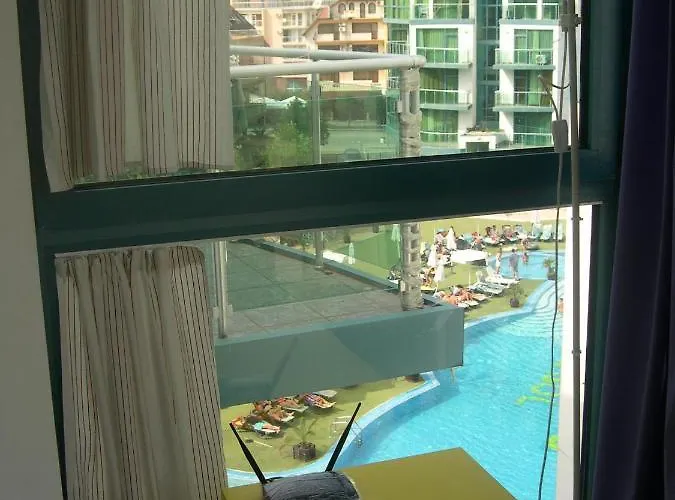 405 Ul Rakovina,entrance E, 4 Floor Apartment *